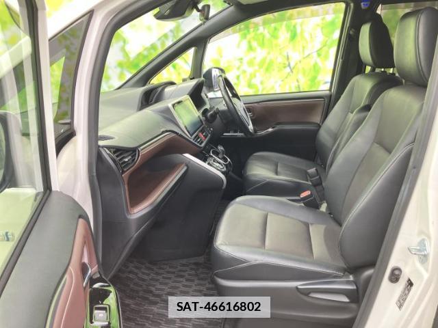Toyota ESQUIRE 2017-07 7914940-6