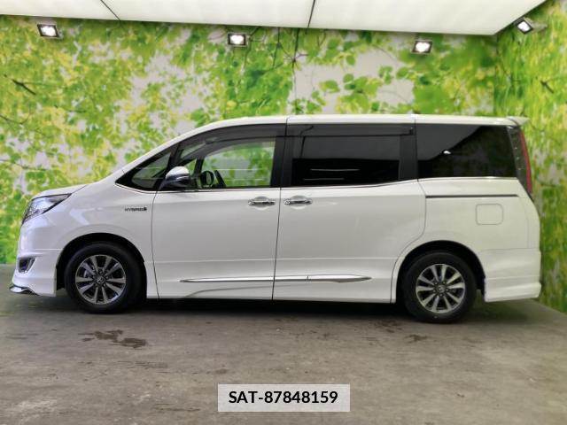 Toyota ESQUIRE 2019-12 7917205-1