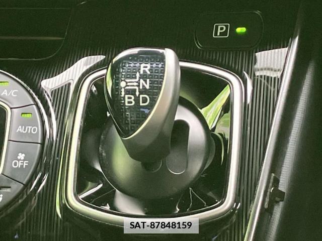 Toyota ESQUIRE 2019-12 7917205-16