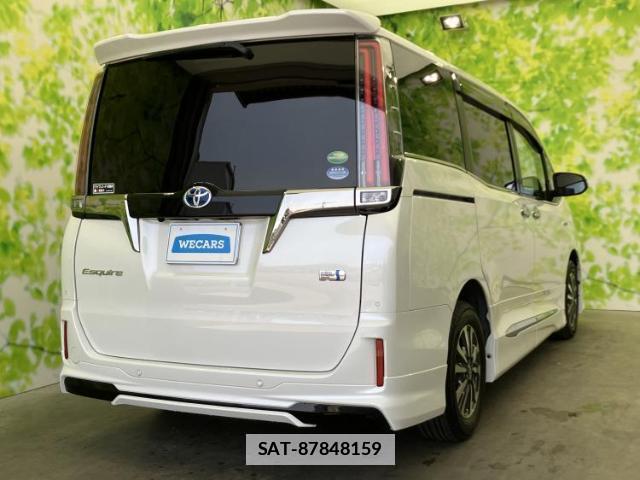 Toyota ESQUIRE 2019-12 7917205-2
