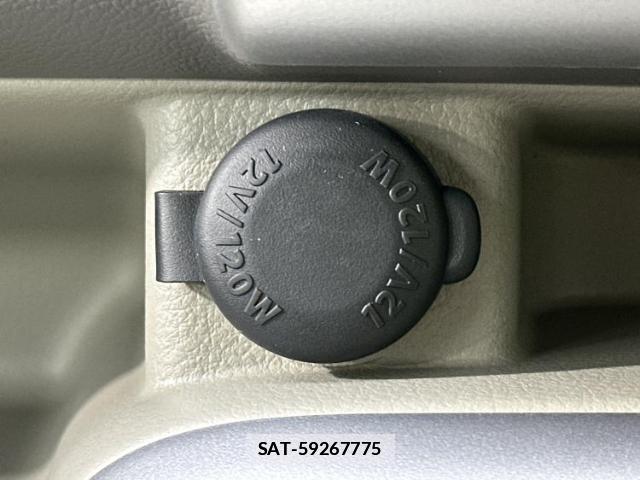 Suzuki EVERY WAGON 2026-03 7913813-14