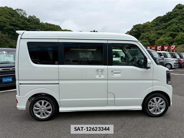 Suzuki EVERY WAGON 2026-05 7915890-12