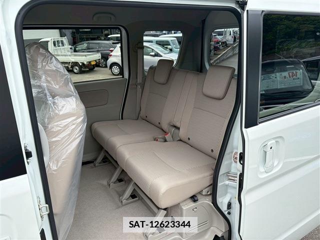 Suzuki EVERY WAGON 2026-05 7915890-4