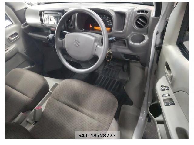 Suzuki EVERY 2019-03 7915855-2