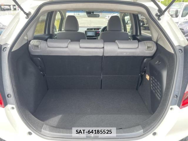 Honda FIT HYBRID 2015-11 7913712-7