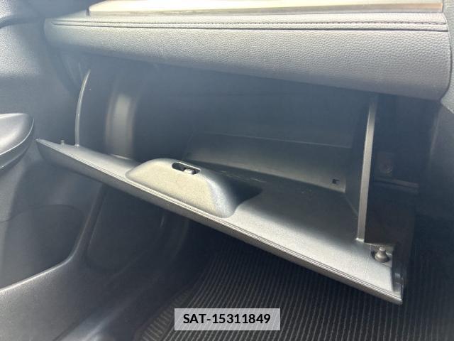 Honda FIT HYBRID 2017-05 7913971-11