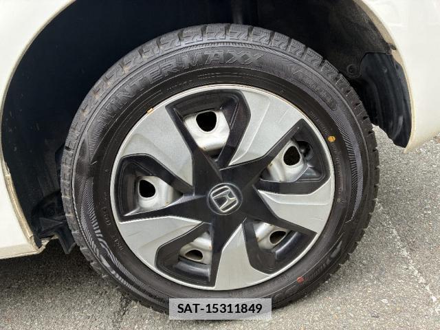 Honda FIT HYBRID 2017-05 7913971-16