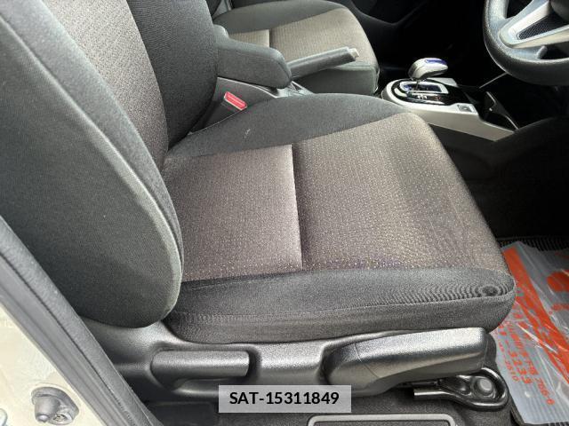 Honda FIT HYBRID 2017-05 7913971-4