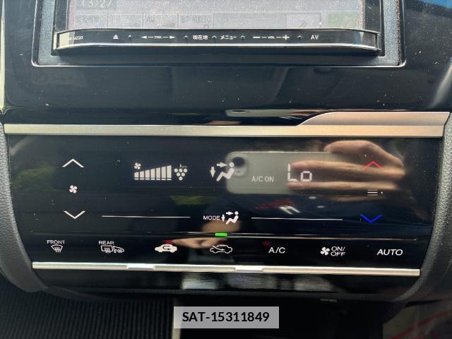 Honda FIT HYBRID 2017-05 7913971-9