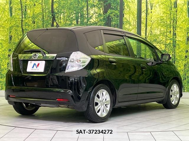 Honda FIT HYBRID 2011-10 7914088-16