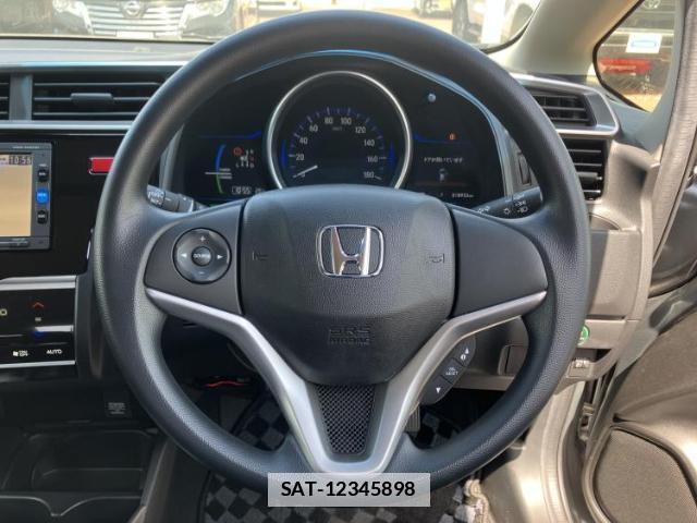 Honda FIT HYBRID 2016-04 7916881-15