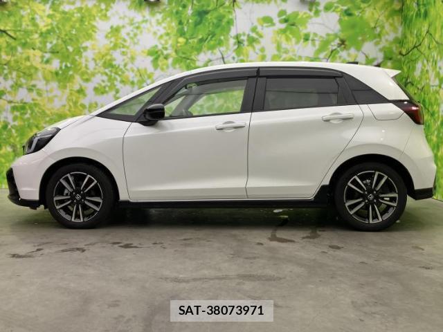 Honda FIT 2024-06 7915125-1