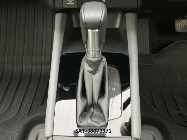 Honda FIT 2024-06 7915125-17