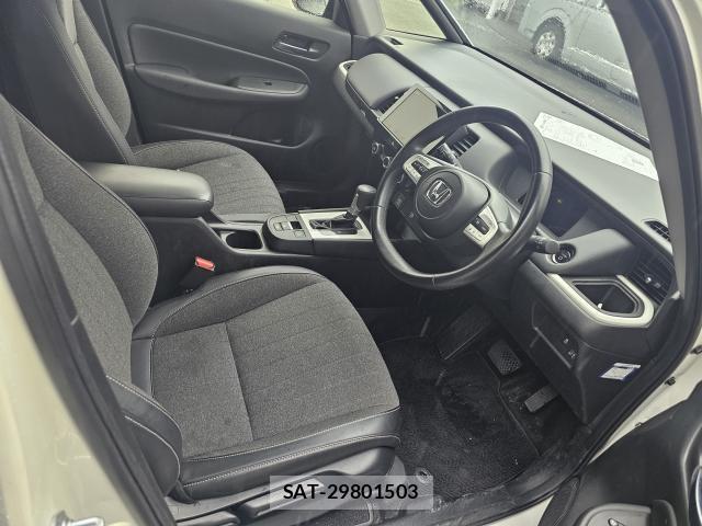 Honda FIT 2024-04 7915329-3