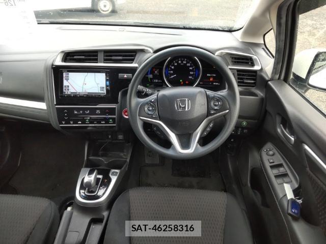 Honda FIT 2019-06 7916646-2