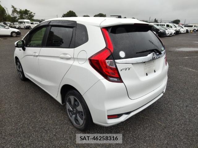 Honda FIT 2019-06 7916646-5