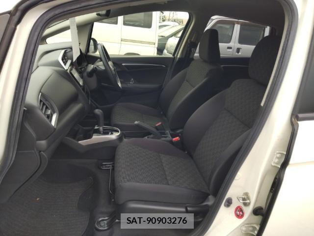 Honda FIT 2017-06 7916664-15