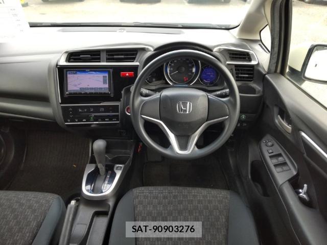 Honda FIT 2017-06 7916664-2