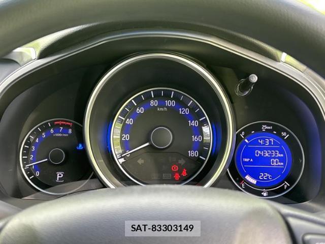 Honda FIT 2016-03 7916777-12