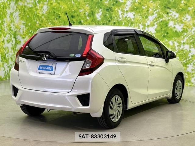 Honda FIT 2016-03 7916777-2