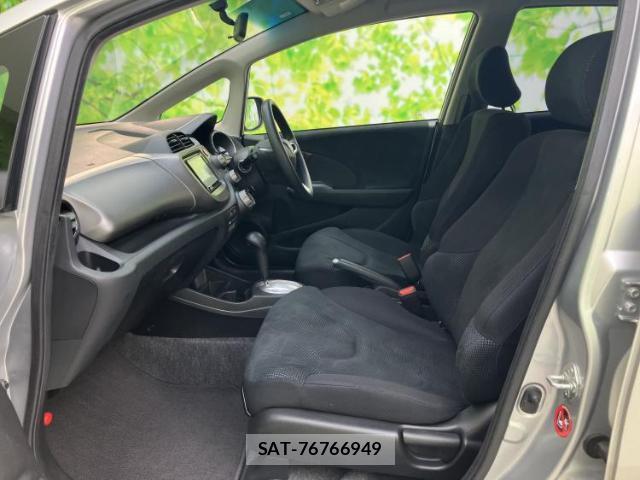 Honda FIT 2012-08 7917052-5