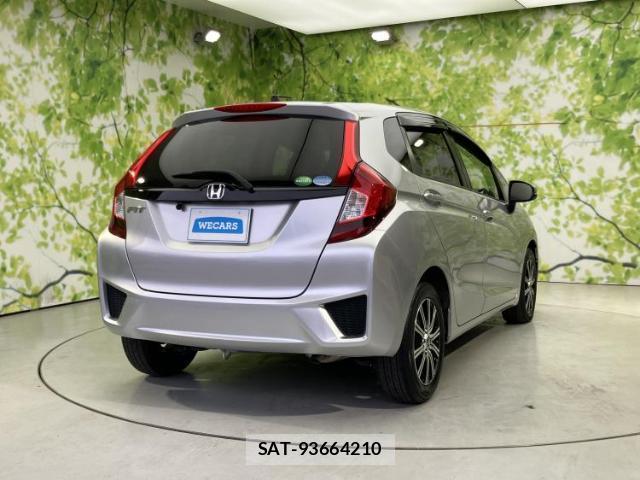Honda FIT 2017-02 7917070-2