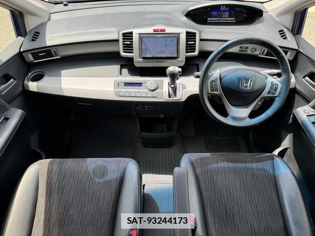 Honda FREED HYBRID 2015-11 7913185-6