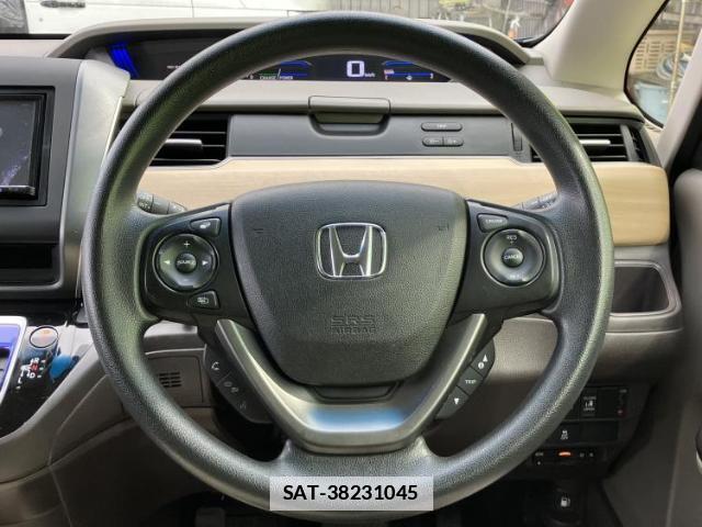 Honda FREED HYBRID 2018-03 7914939-14