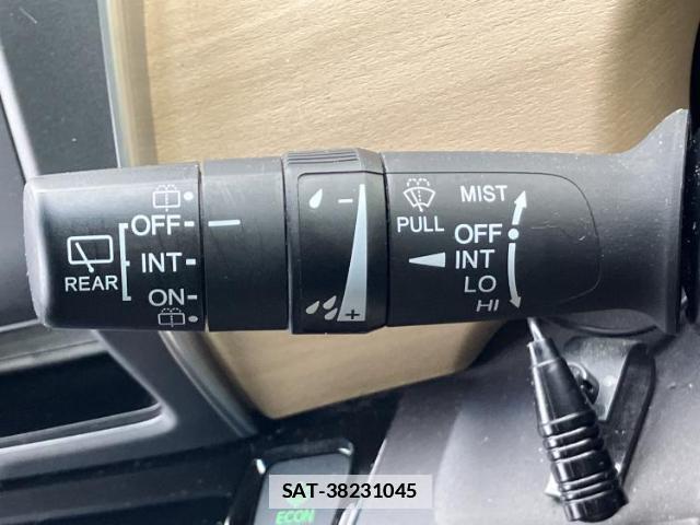 Honda FREED HYBRID 2018-03 7914939-16