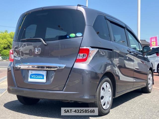 Honda FREED 2014-06 7913781-2