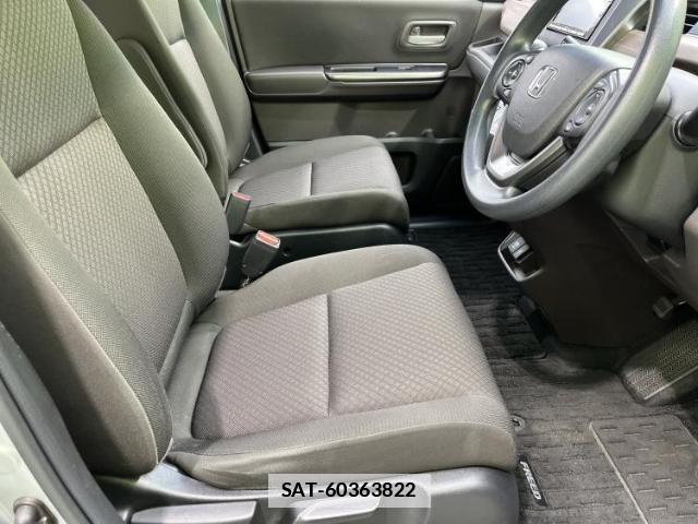 Honda FREED 2021-07 7917036-3