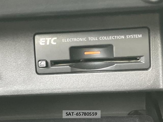 Nissan FUGA 2010-06 7917125-15
