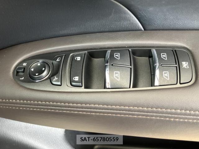 Nissan FUGA 2010-06 7917125-16