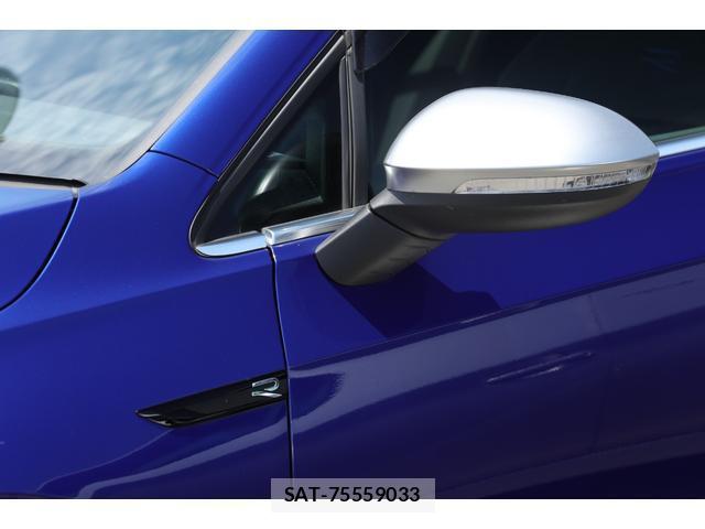 VolksWagen GOLF R VARIANT 2023-06 7916342-18