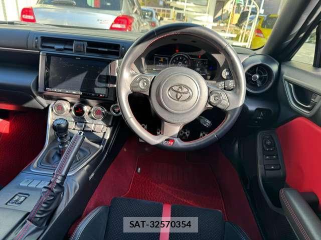 Toyota GR86 2022-07 7917403-3