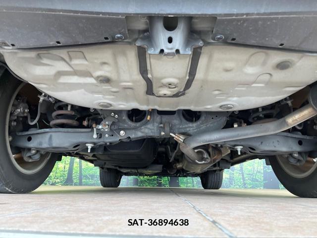 Toyota HARRIER 2017-01 7913829-18