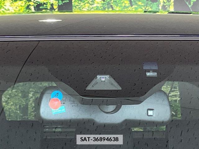 Toyota HARRIER 2017-01 7913829-4