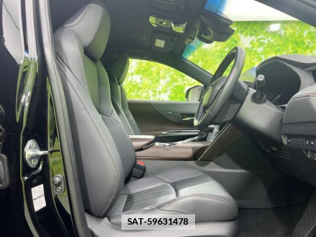 Toyota HARRIER 2023-09 7916894-3