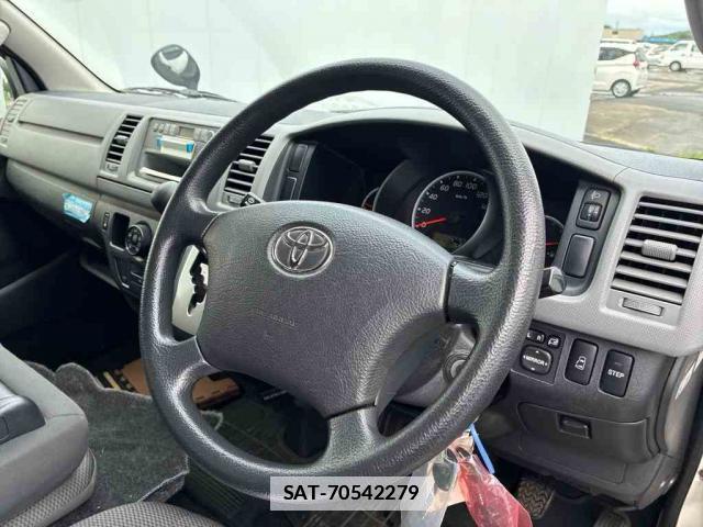 Toyota HIACE VAN 2012-11 7915825-6