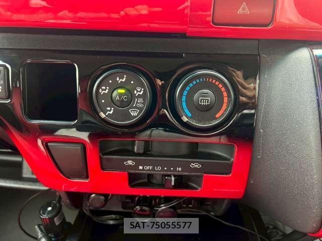 Toyota HIACE VAN 2007-11 7915941-14