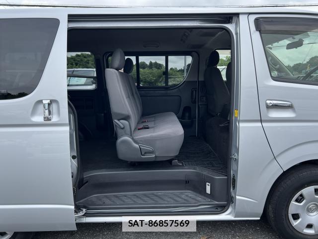 Toyota HIACE VAN 2012-11 7916012-10