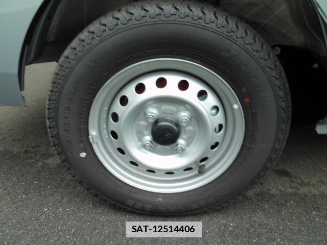 Daihatsu HIJET TRUCK 2026-03 7916070-11