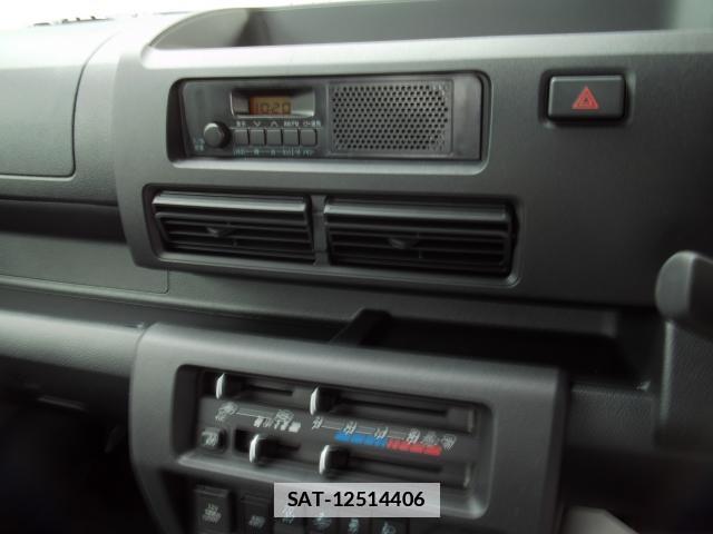 Daihatsu HIJET TRUCK 2026-03 7916070-4
