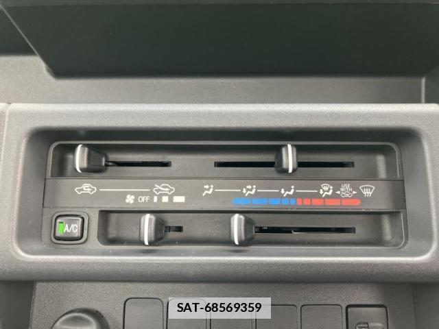 Daihatsu HIJET TRUCK 2016-04 7917268-9