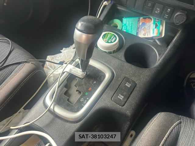 Toyota HILUX 2021-09 7913623-11