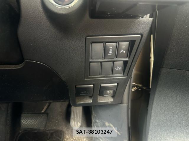 Toyota HILUX 2021-09 7913623-9