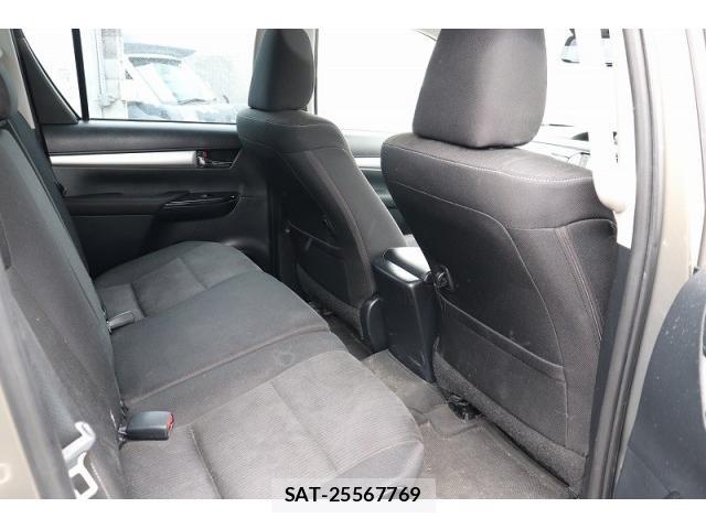 Toyota HILUX 2024-01 7913790-4