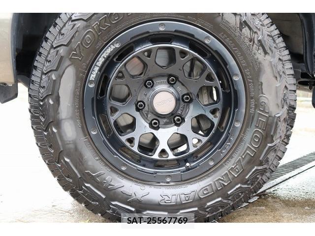 Toyota HILUX 2024-01 7913790-6