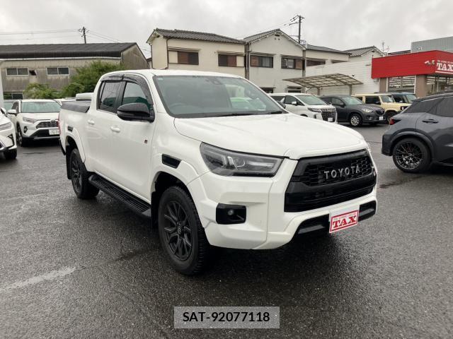 Toyota HILUX 2022-10 7914222-16