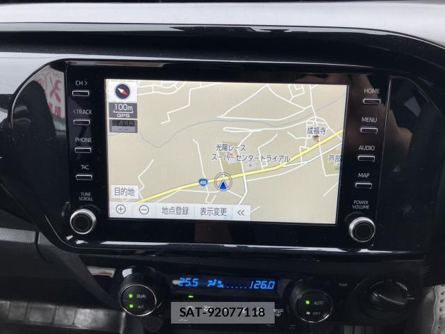 Toyota HILUX 2022-10 7914222-4